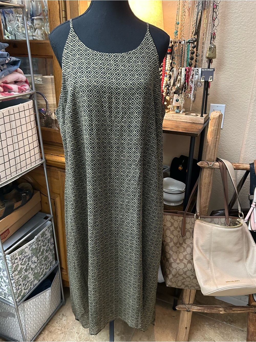 Old Navy Olive Geometric Print Maxi Dress